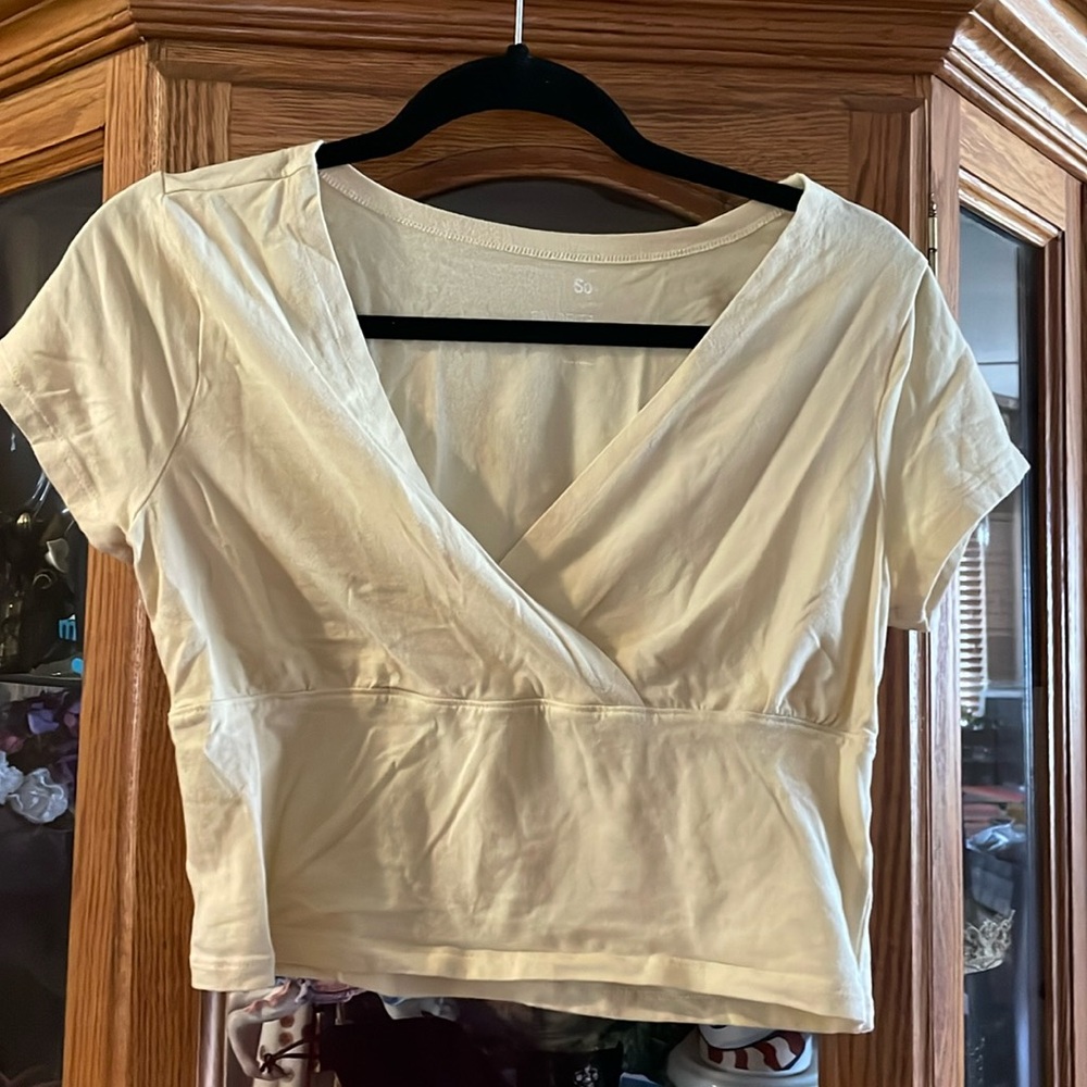 So brand crop tee cotton yellow